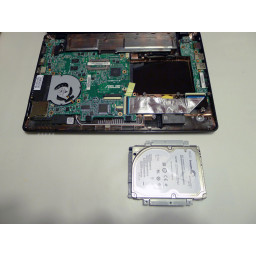 Замена жесткого диска Asus Eee PC 1215N